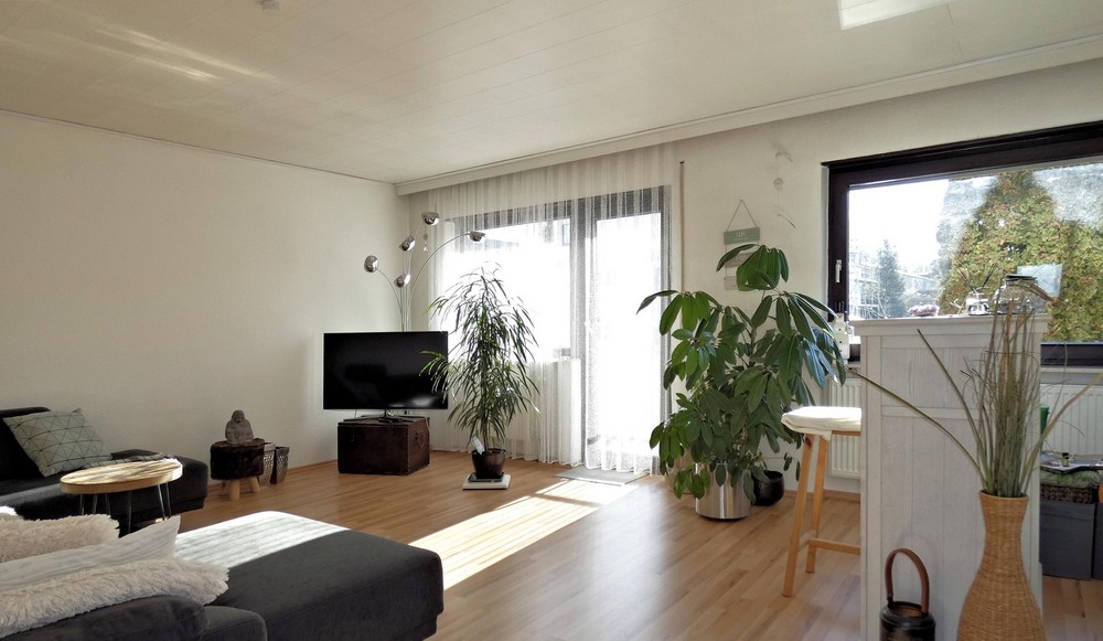 039AD8F3-183A-463C-91F4-F2FB5D83BF77