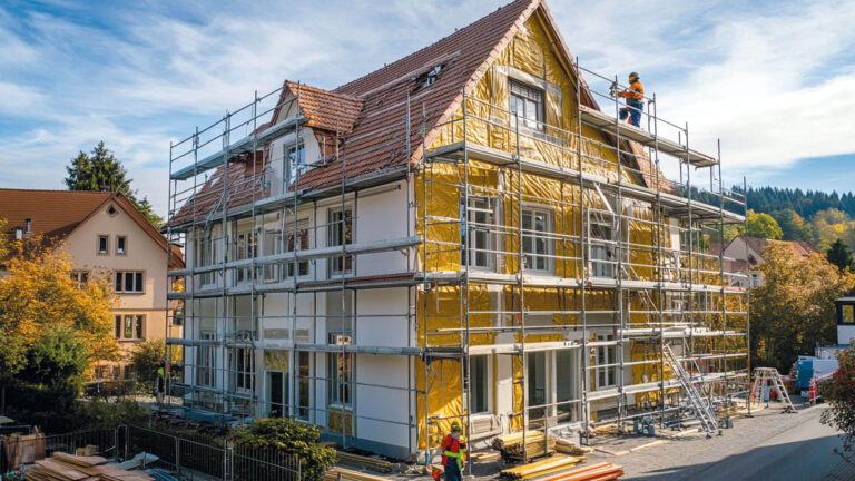 Leverkusen: Fassadenerneuerung für Ästhetik und Energieeffizienz